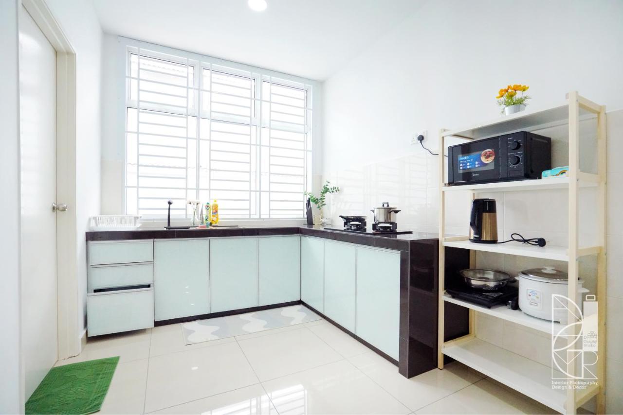 Desaru Ktv Mickey Theme By Joyfully 29M6 Villa Bandar Penawar Exterior photo